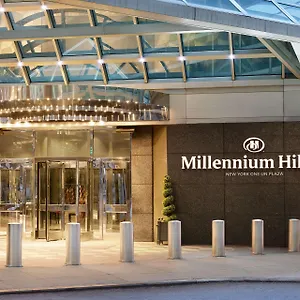 4* Отель Millennium Hilton One Un Plaza